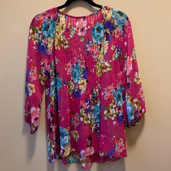 ✨BRAND NEW✨ CHARTER CLUB FUSHIA PINK SHEER BLOUSE WITH FLOWER PRINT - Picture 9 of 11